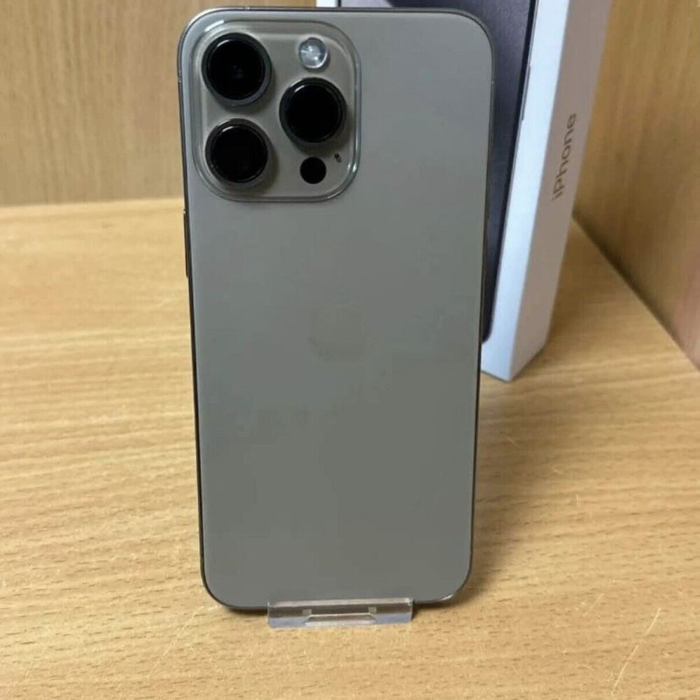 New Apple i Phone Pro max 15